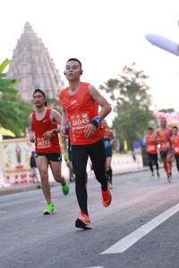 BIB: 26045, 26111
                            <button type="button" onclick="openModal(11758158)" class="btn btn-primary btn-sm float-right btn-popup" data-toggle="modal" data-target=".modal-high-quality">
                        <i class="fas fa-shopping-cart"></i> Add to Cart
                    </button>
                                            <button type="button" onclick="isThisMe(11758158, true)" class="btn btn-success btn-sm float-right btn-popup btn-isme hidden" data-toggle="tooltip" data-placement="bottom" title="นี่คือรูปของคุณใช่ไหม คลิกที่นี่เพื่อเอาเข้าอัลบั้ม">
                        <i class="fas fa-plus"></i> Add to album
                    </button>
                    <button type="button" onclick="isThisMe(11758158, false)" class="btn btn-warning btn-sm float-right btn-popup btn-isnotme hidden">
                        <i class="fas fa-ban"></i> Remove from album
                    </button>