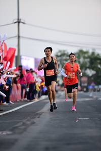 BIB: 25989
                            <button type="button" onclick="openModal(11979845)" class="btn btn-primary btn-sm float-right btn-popup" data-toggle="modal" data-target=".modal-high-quality">
                        <i class="fas fa-shopping-cart"></i> Add to Cart
                    </button>
                                            <button type="button" onclick="isThisMe(11979845, true)" class="btn btn-success btn-sm float-right btn-popup btn-isme hidden" data-toggle="tooltip" data-placement="bottom" title="นี่คือรูปของคุณใช่ไหม คลิกที่นี่เพื่อเอาเข้าอัลบั้ม">
                        <i class="fas fa-plus"></i> Add to album
                    </button>
                    <button type="button" onclick="isThisMe(11979845, false)" class="btn btn-warning btn-sm float-right btn-popup btn-isnotme hidden">
                        <i class="fas fa-ban"></i> Remove from album
                    </button>