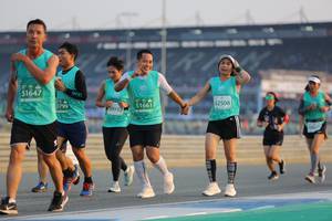 BIB: 51647, 52508, 51661, 1799, 50932
                            <button type="button" onclick="openModal(10478992)" class="btn btn-primary btn-sm float-right btn-popup" data-toggle="modal" data-target=".modal-high-quality">
                        <i class="fas fa-shopping-cart"></i> Add to Cart
                    </button>
                                            <button type="button" onclick="isThisMe(10478992, true)" class="btn btn-success btn-sm float-right btn-popup btn-isme hidden" data-toggle="tooltip" data-placement="bottom" title="นี่คือรูปของคุณใช่ไหม คลิกที่นี่เพื่อเอาเข้าอัลบั้ม">
                        <i class="fas fa-plus"></i> Add to album
                    </button>
                    <button type="button" onclick="isThisMe(10478992, false)" class="btn btn-warning btn-sm float-right btn-popup btn-isnotme hidden">
                        <i class="fas fa-ban"></i> Remove from album
                    </button>