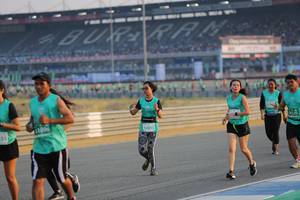 BIB: 50320, 51896, 1015
                            <button type="button" onclick="openModal(10480008)" class="btn btn-primary btn-sm float-right btn-popup" data-toggle="modal" data-target=".modal-high-quality">
                        <i class="fas fa-shopping-cart"></i> Add to Cart
                    </button>
                                            <button type="button" onclick="isThisMe(10480008, true)" class="btn btn-success btn-sm float-right btn-popup btn-isme hidden" data-toggle="tooltip" data-placement="bottom" title="นี่คือรูปของคุณใช่ไหม คลิกที่นี่เพื่อเอาเข้าอัลบั้ม">
                        <i class="fas fa-plus"></i> Add to album
                    </button>
                    <button type="button" onclick="isThisMe(10480008, false)" class="btn btn-warning btn-sm float-right btn-popup btn-isnotme hidden">
                        <i class="fas fa-ban"></i> Remove from album
                    </button>