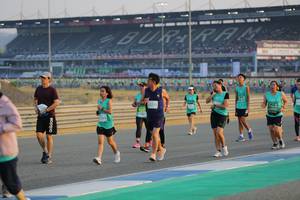 BIB: 52211
                            <button type="button" onclick="openModal(10481142)" class="btn btn-primary btn-sm float-right btn-popup" data-toggle="modal" data-target=".modal-high-quality">
                        <i class="fas fa-shopping-cart"></i> Add to Cart
                    </button>
                                            <button type="button" onclick="isThisMe(10481142, true)" class="btn btn-success btn-sm float-right btn-popup btn-isme hidden" data-toggle="tooltip" data-placement="bottom" title="นี่คือรูปของคุณใช่ไหม คลิกที่นี่เพื่อเอาเข้าอัลบั้ม">
                        <i class="fas fa-plus"></i> Add to album
                    </button>
                    <button type="button" onclick="isThisMe(10481142, false)" class="btn btn-warning btn-sm float-right btn-popup btn-isnotme hidden">
                        <i class="fas fa-ban"></i> Remove from album
                    </button>