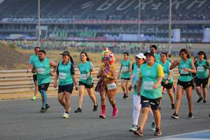 BIB: 53350, 152527, 969, 5320, 52831
                            <button type="button" onclick="openModal(10482503)" class="btn btn-primary btn-sm float-right btn-popup" data-toggle="modal" data-target=".modal-high-quality">
                        <i class="fas fa-shopping-cart"></i> Add to Cart
                    </button>
                                            <button type="button" onclick="isThisMe(10482503, true)" class="btn btn-success btn-sm float-right btn-popup btn-isme hidden" data-toggle="tooltip" data-placement="bottom" title="นี่คือรูปของคุณใช่ไหม คลิกที่นี่เพื่อเอาเข้าอัลบั้ม">
                        <i class="fas fa-plus"></i> Add to album
                    </button>
                    <button type="button" onclick="isThisMe(10482503, false)" class="btn btn-warning btn-sm float-right btn-popup btn-isnotme hidden">
                        <i class="fas fa-ban"></i> Remove from album
                    </button>