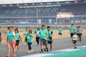 BIB: 50491, 51211, 1695, 703
                            <button type="button" onclick="openModal(10483759)" class="btn btn-primary btn-sm float-right btn-popup" data-toggle="modal" data-target=".modal-high-quality">
                        <i class="fas fa-shopping-cart"></i> Add to Cart
                    </button>
                                            <button type="button" onclick="isThisMe(10483759, true)" class="btn btn-success btn-sm float-right btn-popup btn-isme hidden" data-toggle="tooltip" data-placement="bottom" title="นี่คือรูปของคุณใช่ไหม คลิกที่นี่เพื่อเอาเข้าอัลบั้ม">
                        <i class="fas fa-plus"></i> Add to album
                    </button>
                    <button type="button" onclick="isThisMe(10483759, false)" class="btn btn-warning btn-sm float-right btn-popup btn-isnotme hidden">
                        <i class="fas fa-ban"></i> Remove from album
                    </button>