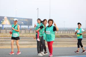 BIB: 53332, 50939
                            <button type="button" onclick="openModal(10485911)" class="btn btn-primary btn-sm float-right btn-popup" data-toggle="modal" data-target=".modal-high-quality">
                        <i class="fas fa-shopping-cart"></i> Add to Cart
                    </button>
                                            <button type="button" onclick="isThisMe(10485911, true)" class="btn btn-success btn-sm float-right btn-popup btn-isme hidden" data-toggle="tooltip" data-placement="bottom" title="นี่คือรูปของคุณใช่ไหม คลิกที่นี่เพื่อเอาเข้าอัลบั้ม">
                        <i class="fas fa-plus"></i> Add to album
                    </button>
                    <button type="button" onclick="isThisMe(10485911, false)" class="btn btn-warning btn-sm float-right btn-popup btn-isnotme hidden">
                        <i class="fas fa-ban"></i> Remove from album
                    </button>