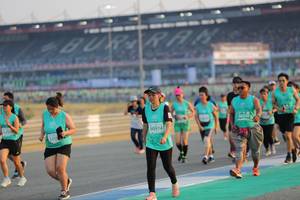 BIB: 525, 50350, 50974, 115
                            <button type="button" onclick="openModal(10480796)" class="btn btn-primary btn-sm float-right btn-popup" data-toggle="modal" data-target=".modal-high-quality">
                        <i class="fas fa-shopping-cart"></i> Add to Cart
                    </button>
                                            <button type="button" onclick="isThisMe(10480796, true)" class="btn btn-success btn-sm float-right btn-popup btn-isme hidden" data-toggle="tooltip" data-placement="bottom" title="นี่คือรูปของคุณใช่ไหม คลิกที่นี่เพื่อเอาเข้าอัลบั้ม">
                        <i class="fas fa-plus"></i> Add to album
                    </button>
                    <button type="button" onclick="isThisMe(10480796, false)" class="btn btn-warning btn-sm float-right btn-popup btn-isnotme hidden">
                        <i class="fas fa-ban"></i> Remove from album
                    </button>