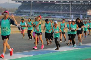 BIB: 51731, 3050
                            <button type="button" onclick="openModal(10480613)" class="btn btn-primary btn-sm float-right btn-popup" data-toggle="modal" data-target=".modal-high-quality">
                        <i class="fas fa-shopping-cart"></i> Add to Cart
                    </button>
                                            <button type="button" onclick="isThisMe(10480613, true)" class="btn btn-success btn-sm float-right btn-popup btn-isme hidden" data-toggle="tooltip" data-placement="bottom" title="นี่คือรูปของคุณใช่ไหม คลิกที่นี่เพื่อเอาเข้าอัลบั้ม">
                        <i class="fas fa-plus"></i> Add to album
                    </button>
                    <button type="button" onclick="isThisMe(10480613, false)" class="btn btn-warning btn-sm float-right btn-popup btn-isnotme hidden">
                        <i class="fas fa-ban"></i> Remove from album
                    </button>