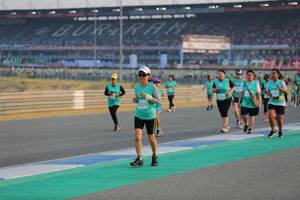 BIB: 752278
                            <button type="button" onclick="openModal(10481316)" class="btn btn-primary btn-sm float-right btn-popup" data-toggle="modal" data-target=".modal-high-quality">
                        <i class="fas fa-shopping-cart"></i> Add to Cart
                    </button>
                                            <button type="button" onclick="isThisMe(10481316, true)" class="btn btn-success btn-sm float-right btn-popup btn-isme hidden" data-toggle="tooltip" data-placement="bottom" title="นี่คือรูปของคุณใช่ไหม คลิกที่นี่เพื่อเอาเข้าอัลบั้ม">
                        <i class="fas fa-plus"></i> Add to album
                    </button>
                    <button type="button" onclick="isThisMe(10481316, false)" class="btn btn-warning btn-sm float-right btn-popup btn-isnotme hidden">
                        <i class="fas fa-ban"></i> Remove from album
                    </button>