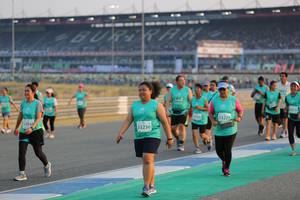 BIB: 53227, 52944, 53236
                            <button type="button" onclick="openModal(10482670)" class="btn btn-primary btn-sm float-right btn-popup" data-toggle="modal" data-target=".modal-high-quality">
                        <i class="fas fa-shopping-cart"></i> Add to Cart
                    </button>
                                            <button type="button" onclick="isThisMe(10482670, true)" class="btn btn-success btn-sm float-right btn-popup btn-isme hidden" data-toggle="tooltip" data-placement="bottom" title="นี่คือรูปของคุณใช่ไหม คลิกที่นี่เพื่อเอาเข้าอัลบั้ม">
                        <i class="fas fa-plus"></i> Add to album
                    </button>
                    <button type="button" onclick="isThisMe(10482670, false)" class="btn btn-warning btn-sm float-right btn-popup btn-isnotme hidden">
                        <i class="fas fa-ban"></i> Remove from album
                    </button>