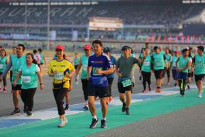 BIB: 5196, 2677, 2804, 112
                            <button type="button" onclick="openModal(10482291)" class="btn btn-primary btn-sm float-right btn-popup" data-toggle="modal" data-target=".modal-high-quality">
                        <i class="fas fa-shopping-cart"></i> Add to Cart
                    </button>
                                            <button type="button" onclick="isThisMe(10482291, true)" class="btn btn-success btn-sm float-right btn-popup btn-isme hidden" data-toggle="tooltip" data-placement="bottom" title="นี่คือรูปของคุณใช่ไหม คลิกที่นี่เพื่อเอาเข้าอัลบั้ม">
                        <i class="fas fa-plus"></i> Add to album
                    </button>
                    <button type="button" onclick="isThisMe(10482291, false)" class="btn btn-warning btn-sm float-right btn-popup btn-isnotme hidden">
                        <i class="fas fa-ban"></i> Remove from album
                    </button>