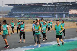 BIB: 52961, 2683, 30223
                            <button type="button" onclick="openModal(10482661)" class="btn btn-primary btn-sm float-right btn-popup" data-toggle="modal" data-target=".modal-high-quality">
                        <i class="fas fa-shopping-cart"></i> Add to Cart
                    </button>
                                            <button type="button" onclick="isThisMe(10482661, true)" class="btn btn-success btn-sm float-right btn-popup btn-isme hidden" data-toggle="tooltip" data-placement="bottom" title="นี่คือรูปของคุณใช่ไหม คลิกที่นี่เพื่อเอาเข้าอัลบั้ม">
                        <i class="fas fa-plus"></i> Add to album
                    </button>
                    <button type="button" onclick="isThisMe(10482661, false)" class="btn btn-warning btn-sm float-right btn-popup btn-isnotme hidden">
                        <i class="fas fa-ban"></i> Remove from album
                    </button>