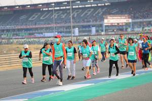 BIB: 1614, 0855, 151237, 8857, 51211
                            <button type="button" onclick="openModal(10483440)" class="btn btn-primary btn-sm float-right btn-popup" data-toggle="modal" data-target=".modal-high-quality">
                        <i class="fas fa-shopping-cart"></i> Add to Cart
                    </button>
                                            <button type="button" onclick="isThisMe(10483440, true)" class="btn btn-success btn-sm float-right btn-popup btn-isme hidden" data-toggle="tooltip" data-placement="bottom" title="นี่คือรูปของคุณใช่ไหม คลิกที่นี่เพื่อเอาเข้าอัลบั้ม">
                        <i class="fas fa-plus"></i> Add to album
                    </button>
                    <button type="button" onclick="isThisMe(10483440, false)" class="btn btn-warning btn-sm float-right btn-popup btn-isnotme hidden">
                        <i class="fas fa-ban"></i> Remove from album
                    </button>