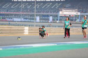 BIB: 52850, 50939
                            <button type="button" onclick="openModal(10485853)" class="btn btn-primary btn-sm float-right btn-popup" data-toggle="modal" data-target=".modal-high-quality">
                        <i class="fas fa-shopping-cart"></i> Add to Cart
                    </button>
                                            <button type="button" onclick="isThisMe(10485853, true)" class="btn btn-success btn-sm float-right btn-popup btn-isme hidden" data-toggle="tooltip" data-placement="bottom" title="นี่คือรูปของคุณใช่ไหม คลิกที่นี่เพื่อเอาเข้าอัลบั้ม">
                        <i class="fas fa-plus"></i> Add to album
                    </button>
                    <button type="button" onclick="isThisMe(10485853, false)" class="btn btn-warning btn-sm float-right btn-popup btn-isnotme hidden">
                        <i class="fas fa-ban"></i> Remove from album
                    </button>