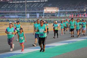 BIB: 51321, 212
                            <button type="button" onclick="openModal(10482178)" class="btn btn-primary btn-sm float-right btn-popup" data-toggle="modal" data-target=".modal-high-quality">
                        <i class="fas fa-shopping-cart"></i> Add to Cart
                    </button>
                                            <button type="button" onclick="isThisMe(10482178, true)" class="btn btn-success btn-sm float-right btn-popup btn-isme hidden" data-toggle="tooltip" data-placement="bottom" title="นี่คือรูปของคุณใช่ไหม คลิกที่นี่เพื่อเอาเข้าอัลบั้ม">
                        <i class="fas fa-plus"></i> Add to album
                    </button>
                    <button type="button" onclick="isThisMe(10482178, false)" class="btn btn-warning btn-sm float-right btn-popup btn-isnotme hidden">
                        <i class="fas fa-ban"></i> Remove from album
                    </button>