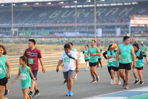 BIB: 1779, 1949, 52058, 1250, 
                            <button type="button" onclick="openModal(10483098)" class="btn btn-primary btn-sm float-right btn-popup" data-toggle="modal" data-target=".modal-high-quality">
                        <i class="fas fa-shopping-cart"></i> Add to Cart
                    </button>
                                            <button type="button" onclick="isThisMe(10483098, true)" class="btn btn-success btn-sm float-right btn-popup btn-isme hidden" data-toggle="tooltip" data-placement="bottom" title="นี่คือรูปของคุณใช่ไหม คลิกที่นี่เพื่อเอาเข้าอัลบั้ม">
                        <i class="fas fa-plus"></i> Add to album
                    </button>
                    <button type="button" onclick="isThisMe(10483098, false)" class="btn btn-warning btn-sm float-right btn-popup btn-isnotme hidden">
                        <i class="fas fa-ban"></i> Remove from album
                    </button>