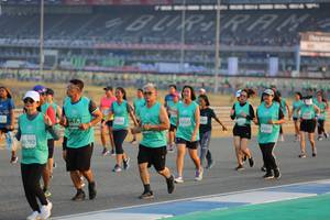 BIB: 164149, 53125, 80660, 792
                            <button type="button" onclick="openModal(10481966)" class="btn btn-primary btn-sm float-right btn-popup" data-toggle="modal" data-target=".modal-high-quality">
                        <i class="fas fa-shopping-cart"></i> Add to Cart
                    </button>
                                            <button type="button" onclick="isThisMe(10481966, true)" class="btn btn-success btn-sm float-right btn-popup btn-isme hidden" data-toggle="tooltip" data-placement="bottom" title="นี่คือรูปของคุณใช่ไหม คลิกที่นี่เพื่อเอาเข้าอัลบั้ม">
                        <i class="fas fa-plus"></i> Add to album
                    </button>
                    <button type="button" onclick="isThisMe(10481966, false)" class="btn btn-warning btn-sm float-right btn-popup btn-isnotme hidden">
                        <i class="fas fa-ban"></i> Remove from album
                    </button>