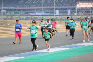 BIB: 0003, 12970, 1249
                            <button type="button" onclick="openModal(10483194)" class="btn btn-primary btn-sm float-right btn-popup" data-toggle="modal" data-target=".modal-high-quality">
                        <i class="fas fa-shopping-cart"></i> Add to Cart
                    </button>
                                            <button type="button" onclick="isThisMe(10483194, true)" class="btn btn-success btn-sm float-right btn-popup btn-isme hidden" data-toggle="tooltip" data-placement="bottom" title="นี่คือรูปของคุณใช่ไหม คลิกที่นี่เพื่อเอาเข้าอัลบั้ม">
                        <i class="fas fa-plus"></i> Add to album
                    </button>
                    <button type="button" onclick="isThisMe(10483194, false)" class="btn btn-warning btn-sm float-right btn-popup btn-isnotme hidden">
                        <i class="fas fa-ban"></i> Remove from album
                    </button>