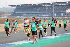 BIB: 52581
                            <button type="button" onclick="openModal(10483286)" class="btn btn-primary btn-sm float-right btn-popup" data-toggle="modal" data-target=".modal-high-quality">
                        <i class="fas fa-shopping-cart"></i> Add to Cart
                    </button>
                                            <button type="button" onclick="isThisMe(10483286, true)" class="btn btn-success btn-sm float-right btn-popup btn-isme hidden" data-toggle="tooltip" data-placement="bottom" title="นี่คือรูปของคุณใช่ไหม คลิกที่นี่เพื่อเอาเข้าอัลบั้ม">
                        <i class="fas fa-plus"></i> Add to album
                    </button>
                    <button type="button" onclick="isThisMe(10483286, false)" class="btn btn-warning btn-sm float-right btn-popup btn-isnotme hidden">
                        <i class="fas fa-ban"></i> Remove from album
                    </button>