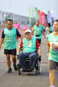 BIB: 50170, 50399
                            <button type="button" onclick="openModal(10487273)" class="btn btn-primary btn-sm float-right btn-popup" data-toggle="modal" data-target=".modal-high-quality">
                        <i class="fas fa-shopping-cart"></i> Add to Cart
                    </button>
                                            <button type="button" onclick="isThisMe(10487273, true)" class="btn btn-success btn-sm float-right btn-popup btn-isme hidden" data-toggle="tooltip" data-placement="bottom" title="นี่คือรูปของคุณใช่ไหม คลิกที่นี่เพื่อเอาเข้าอัลบั้ม">
                        <i class="fas fa-plus"></i> Add to album
                    </button>
                    <button type="button" onclick="isThisMe(10487273, false)" class="btn btn-warning btn-sm float-right btn-popup btn-isnotme hidden">
                        <i class="fas fa-ban"></i> Remove from album
                    </button>