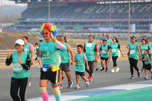 BIB: 50051, 50744
                            <button type="button" onclick="openModal(10483888)" class="btn btn-primary btn-sm float-right btn-popup" data-toggle="modal" data-target=".modal-high-quality">
                        <i class="fas fa-shopping-cart"></i> Add to Cart
                    </button>
                                            <button type="button" onclick="isThisMe(10483888, true)" class="btn btn-success btn-sm float-right btn-popup btn-isme hidden" data-toggle="tooltip" data-placement="bottom" title="นี่คือรูปของคุณใช่ไหม คลิกที่นี่เพื่อเอาเข้าอัลบั้ม">
                        <i class="fas fa-plus"></i> Add to album
                    </button>
                    <button type="button" onclick="isThisMe(10483888, false)" class="btn btn-warning btn-sm float-right btn-popup btn-isnotme hidden">
                        <i class="fas fa-ban"></i> Remove from album
                    </button>