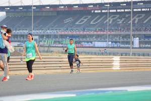 BIB: 3005
                            <button type="button" onclick="openModal(10485686)" class="btn btn-primary btn-sm float-right btn-popup" data-toggle="modal" data-target=".modal-high-quality">
                        <i class="fas fa-shopping-cart"></i> Add to Cart
                    </button>
                                            <button type="button" onclick="isThisMe(10485686, true)" class="btn btn-success btn-sm float-right btn-popup btn-isme hidden" data-toggle="tooltip" data-placement="bottom" title="นี่คือรูปของคุณใช่ไหม คลิกที่นี่เพื่อเอาเข้าอัลบั้ม">
                        <i class="fas fa-plus"></i> Add to album
                    </button>
                    <button type="button" onclick="isThisMe(10485686, false)" class="btn btn-warning btn-sm float-right btn-popup btn-isnotme hidden">
                        <i class="fas fa-ban"></i> Remove from album
                    </button>