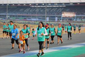 BIB: 065, 53359
                            <button type="button" onclick="openModal(10482897)" class="btn btn-primary btn-sm float-right btn-popup" data-toggle="modal" data-target=".modal-high-quality">
                        <i class="fas fa-shopping-cart"></i> Add to Cart
                    </button>
                                            <button type="button" onclick="isThisMe(10482897, true)" class="btn btn-success btn-sm float-right btn-popup btn-isme hidden" data-toggle="tooltip" data-placement="bottom" title="นี่คือรูปของคุณใช่ไหม คลิกที่นี่เพื่อเอาเข้าอัลบั้ม">
                        <i class="fas fa-plus"></i> Add to album
                    </button>
                    <button type="button" onclick="isThisMe(10482897, false)" class="btn btn-warning btn-sm float-right btn-popup btn-isnotme hidden">
                        <i class="fas fa-ban"></i> Remove from album
                    </button>