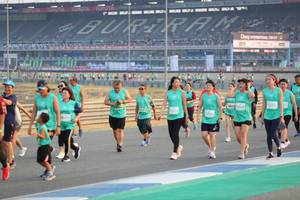 BIB: 2731
                            <button type="button" onclick="openModal(10483959)" class="btn btn-primary btn-sm float-right btn-popup" data-toggle="modal" data-target=".modal-high-quality">
                        <i class="fas fa-shopping-cart"></i> Add to Cart
                    </button>
                                            <button type="button" onclick="isThisMe(10483959, true)" class="btn btn-success btn-sm float-right btn-popup btn-isme hidden" data-toggle="tooltip" data-placement="bottom" title="นี่คือรูปของคุณใช่ไหม คลิกที่นี่เพื่อเอาเข้าอัลบั้ม">
                        <i class="fas fa-plus"></i> Add to album
                    </button>
                    <button type="button" onclick="isThisMe(10483959, false)" class="btn btn-warning btn-sm float-right btn-popup btn-isnotme hidden">
                        <i class="fas fa-ban"></i> Remove from album
                    </button>