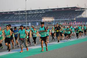 BIB: 72330, 50150
                            <button type="button" onclick="openModal(10480864)" class="btn btn-primary btn-sm float-right btn-popup" data-toggle="modal" data-target=".modal-high-quality">
                        <i class="fas fa-shopping-cart"></i> Add to Cart
                    </button>
                                            <button type="button" onclick="isThisMe(10480864, true)" class="btn btn-success btn-sm float-right btn-popup btn-isme hidden" data-toggle="tooltip" data-placement="bottom" title="นี่คือรูปของคุณใช่ไหม คลิกที่นี่เพื่อเอาเข้าอัลบั้ม">
                        <i class="fas fa-plus"></i> Add to album
                    </button>
                    <button type="button" onclick="isThisMe(10480864, false)" class="btn btn-warning btn-sm float-right btn-popup btn-isnotme hidden">
                        <i class="fas fa-ban"></i> Remove from album
                    </button>