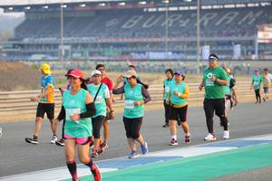 BIB: 50356, 0048, 012, 1039
                            <button type="button" onclick="openModal(10483652)" class="btn btn-primary btn-sm float-right btn-popup" data-toggle="modal" data-target=".modal-high-quality">
                        <i class="fas fa-shopping-cart"></i> Add to Cart
                    </button>
                                            <button type="button" onclick="isThisMe(10483652, true)" class="btn btn-success btn-sm float-right btn-popup btn-isme hidden" data-toggle="tooltip" data-placement="bottom" title="นี่คือรูปของคุณใช่ไหม คลิกที่นี่เพื่อเอาเข้าอัลบั้ม">
                        <i class="fas fa-plus"></i> Add to album
                    </button>
                    <button type="button" onclick="isThisMe(10483652, false)" class="btn btn-warning btn-sm float-right btn-popup btn-isnotme hidden">
                        <i class="fas fa-ban"></i> Remove from album
                    </button>