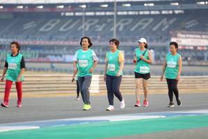 BIB: 1141, 52795, 52636, 50939, 53332
                            <button type="button" onclick="openModal(10485882)" class="btn btn-primary btn-sm float-right btn-popup" data-toggle="modal" data-target=".modal-high-quality">
                        <i class="fas fa-shopping-cart"></i> Add to Cart
                    </button>
                                            <button type="button" onclick="isThisMe(10485882, true)" class="btn btn-success btn-sm float-right btn-popup btn-isme hidden" data-toggle="tooltip" data-placement="bottom" title="นี่คือรูปของคุณใช่ไหม คลิกที่นี่เพื่อเอาเข้าอัลบั้ม">
                        <i class="fas fa-plus"></i> Add to album
                    </button>
                    <button type="button" onclick="isThisMe(10485882, false)" class="btn btn-warning btn-sm float-right btn-popup btn-isnotme hidden">
                        <i class="fas fa-ban"></i> Remove from album
                    </button>