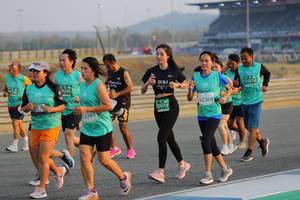 BIB: 51924, 11746, 0245, 52368, 70974, 5279
                            <button type="button" onclick="openModal(10479885)" class="btn btn-primary btn-sm float-right btn-popup" data-toggle="modal" data-target=".modal-high-quality">
                        <i class="fas fa-shopping-cart"></i> Add to Cart
                    </button>
                                            <button type="button" onclick="isThisMe(10479885, true)" class="btn btn-success btn-sm float-right btn-popup btn-isme hidden" data-toggle="tooltip" data-placement="bottom" title="นี่คือรูปของคุณใช่ไหม คลิกที่นี่เพื่อเอาเข้าอัลบั้ม">
                        <i class="fas fa-plus"></i> Add to album
                    </button>
                    <button type="button" onclick="isThisMe(10479885, false)" class="btn btn-warning btn-sm float-right btn-popup btn-isnotme hidden">
                        <i class="fas fa-ban"></i> Remove from album
                    </button>