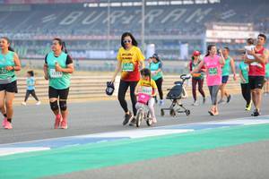 BIB: 50299, 53114, 501
                            <button type="button" onclick="openModal(10485185)" class="btn btn-primary btn-sm float-right btn-popup" data-toggle="modal" data-target=".modal-high-quality">
                        <i class="fas fa-shopping-cart"></i> Add to Cart
                    </button>
                                            <button type="button" onclick="isThisMe(10485185, true)" class="btn btn-success btn-sm float-right btn-popup btn-isme hidden" data-toggle="tooltip" data-placement="bottom" title="นี่คือรูปของคุณใช่ไหม คลิกที่นี่เพื่อเอาเข้าอัลบั้ม">
                        <i class="fas fa-plus"></i> Add to album
                    </button>
                    <button type="button" onclick="isThisMe(10485185, false)" class="btn btn-warning btn-sm float-right btn-popup btn-isnotme hidden">
                        <i class="fas fa-ban"></i> Remove from album
                    </button>