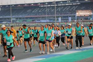 BIB: 5256, 52957, 53061, 518, 192
                            <button type="button" onclick="openModal(10481741)" class="btn btn-primary btn-sm float-right btn-popup" data-toggle="modal" data-target=".modal-high-quality">
                        <i class="fas fa-shopping-cart"></i> Add to Cart
                    </button>
                                            <button type="button" onclick="isThisMe(10481741, true)" class="btn btn-success btn-sm float-right btn-popup btn-isme hidden" data-toggle="tooltip" data-placement="bottom" title="นี่คือรูปของคุณใช่ไหม คลิกที่นี่เพื่อเอาเข้าอัลบั้ม">
                        <i class="fas fa-plus"></i> Add to album
                    </button>
                    <button type="button" onclick="isThisMe(10481741, false)" class="btn btn-warning btn-sm float-right btn-popup btn-isnotme hidden">
                        <i class="fas fa-ban"></i> Remove from album
                    </button>