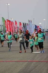 BIB: 83399, 5309, 52241
                            <button type="button" onclick="openModal(10487061)" class="btn btn-primary btn-sm float-right btn-popup" data-toggle="modal" data-target=".modal-high-quality">
                        <i class="fas fa-shopping-cart"></i> Add to Cart
                    </button>
                                            <button type="button" onclick="isThisMe(10487061, true)" class="btn btn-success btn-sm float-right btn-popup btn-isme hidden" data-toggle="tooltip" data-placement="bottom" title="นี่คือรูปของคุณใช่ไหม คลิกที่นี่เพื่อเอาเข้าอัลบั้ม">
                        <i class="fas fa-plus"></i> Add to album
                    </button>
                    <button type="button" onclick="isThisMe(10487061, false)" class="btn btn-warning btn-sm float-right btn-popup btn-isnotme hidden">
                        <i class="fas fa-ban"></i> Remove from album
                    </button>