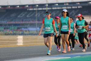 BIB: 024, 50956, 82954
                            <button type="button" onclick="openModal(10479727)" class="btn btn-primary btn-sm float-right btn-popup" data-toggle="modal" data-target=".modal-high-quality">
                        <i class="fas fa-shopping-cart"></i> Add to Cart
                    </button>
                                            <button type="button" onclick="isThisMe(10479727, true)" class="btn btn-success btn-sm float-right btn-popup btn-isme hidden" data-toggle="tooltip" data-placement="bottom" title="นี่คือรูปของคุณใช่ไหม คลิกที่นี่เพื่อเอาเข้าอัลบั้ม">
                        <i class="fas fa-plus"></i> Add to album
                    </button>
                    <button type="button" onclick="isThisMe(10479727, false)" class="btn btn-warning btn-sm float-right btn-popup btn-isnotme hidden">
                        <i class="fas fa-ban"></i> Remove from album
                    </button>