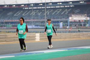 BIB: 52567, 53330
                            <button type="button" onclick="openModal(10486365)" class="btn btn-primary btn-sm float-right btn-popup" data-toggle="modal" data-target=".modal-high-quality">
                        <i class="fas fa-shopping-cart"></i> Add to Cart
                    </button>
                                            <button type="button" onclick="isThisMe(10486365, true)" class="btn btn-success btn-sm float-right btn-popup btn-isme hidden" data-toggle="tooltip" data-placement="bottom" title="นี่คือรูปของคุณใช่ไหม คลิกที่นี่เพื่อเอาเข้าอัลบั้ม">
                        <i class="fas fa-plus"></i> Add to album
                    </button>
                    <button type="button" onclick="isThisMe(10486365, false)" class="btn btn-warning btn-sm float-right btn-popup btn-isnotme hidden">
                        <i class="fas fa-ban"></i> Remove from album
                    </button>