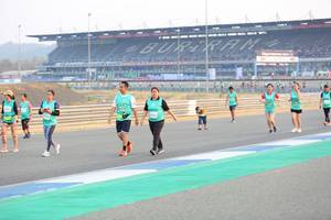 BIB: 
                            <button type="button" onclick="openModal(10485032)" class="btn btn-primary btn-sm float-right btn-popup" data-toggle="modal" data-target=".modal-high-quality">
                        <i class="fas fa-shopping-cart"></i> Add to Cart
                    </button>
                                            <button type="button" onclick="isThisMe(10485032, true)" class="btn btn-success btn-sm float-right btn-popup btn-isme hidden" data-toggle="tooltip" data-placement="bottom" title="นี่คือรูปของคุณใช่ไหม คลิกที่นี่เพื่อเอาเข้าอัลบั้ม">
                        <i class="fas fa-plus"></i> Add to album
                    </button>
                    <button type="button" onclick="isThisMe(10485032, false)" class="btn btn-warning btn-sm float-right btn-popup btn-isnotme hidden">
                        <i class="fas fa-ban"></i> Remove from album
                    </button>