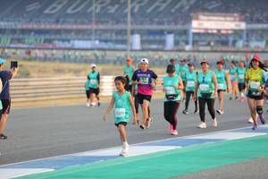 BIB: 52209
                            <button type="button" onclick="openModal(10483787)" class="btn btn-primary btn-sm float-right btn-popup" data-toggle="modal" data-target=".modal-high-quality">
                        <i class="fas fa-shopping-cart"></i> Add to Cart
                    </button>
                                            <button type="button" onclick="isThisMe(10483787, true)" class="btn btn-success btn-sm float-right btn-popup btn-isme hidden" data-toggle="tooltip" data-placement="bottom" title="นี่คือรูปของคุณใช่ไหม คลิกที่นี่เพื่อเอาเข้าอัลบั้ม">
                        <i class="fas fa-plus"></i> Add to album
                    </button>
                    <button type="button" onclick="isThisMe(10483787, false)" class="btn btn-warning btn-sm float-right btn-popup btn-isnotme hidden">
                        <i class="fas fa-ban"></i> Remove from album
                    </button>