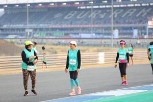 BIB: 53010, 53018
                            <button type="button" onclick="openModal(10485092)" class="btn btn-primary btn-sm float-right btn-popup" data-toggle="modal" data-target=".modal-high-quality">
                        <i class="fas fa-shopping-cart"></i> Add to Cart
                    </button>
                                            <button type="button" onclick="isThisMe(10485092, true)" class="btn btn-success btn-sm float-right btn-popup btn-isme hidden" data-toggle="tooltip" data-placement="bottom" title="นี่คือรูปของคุณใช่ไหม คลิกที่นี่เพื่อเอาเข้าอัลบั้ม">
                        <i class="fas fa-plus"></i> Add to album
                    </button>
                    <button type="button" onclick="isThisMe(10485092, false)" class="btn btn-warning btn-sm float-right btn-popup btn-isnotme hidden">
                        <i class="fas fa-ban"></i> Remove from album
                    </button>