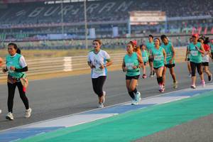 BIB: 50752, 32989
                            <button type="button" onclick="openModal(10480399)" class="btn btn-primary btn-sm float-right btn-popup" data-toggle="modal" data-target=".modal-high-quality">
                        <i class="fas fa-shopping-cart"></i> Add to Cart
                    </button>
                                            <button type="button" onclick="isThisMe(10480399, true)" class="btn btn-success btn-sm float-right btn-popup btn-isme hidden" data-toggle="tooltip" data-placement="bottom" title="นี่คือรูปของคุณใช่ไหม คลิกที่นี่เพื่อเอาเข้าอัลบั้ม">
                        <i class="fas fa-plus"></i> Add to album
                    </button>
                    <button type="button" onclick="isThisMe(10480399, false)" class="btn btn-warning btn-sm float-right btn-popup btn-isnotme hidden">
                        <i class="fas fa-ban"></i> Remove from album
                    </button>