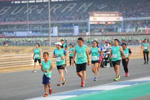 BIB: 50300, 2772, 192, 51112
                            <button type="button" onclick="openModal(10483144)" class="btn btn-primary btn-sm float-right btn-popup" data-toggle="modal" data-target=".modal-high-quality">
                        <i class="fas fa-shopping-cart"></i> Add to Cart
                    </button>
                                            <button type="button" onclick="isThisMe(10483144, true)" class="btn btn-success btn-sm float-right btn-popup btn-isme hidden" data-toggle="tooltip" data-placement="bottom" title="นี่คือรูปของคุณใช่ไหม คลิกที่นี่เพื่อเอาเข้าอัลบั้ม">
                        <i class="fas fa-plus"></i> Add to album
                    </button>
                    <button type="button" onclick="isThisMe(10483144, false)" class="btn btn-warning btn-sm float-right btn-popup btn-isnotme hidden">
                        <i class="fas fa-ban"></i> Remove from album
                    </button>