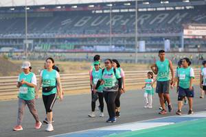 BIB: 0130, 51594, 70305, 51107
                            <button type="button" onclick="openModal(10484511)" class="btn btn-primary btn-sm float-right btn-popup" data-toggle="modal" data-target=".modal-high-quality">
                        <i class="fas fa-shopping-cart"></i> Add to Cart
                    </button>
                                            <button type="button" onclick="isThisMe(10484511, true)" class="btn btn-success btn-sm float-right btn-popup btn-isme hidden" data-toggle="tooltip" data-placement="bottom" title="นี่คือรูปของคุณใช่ไหม คลิกที่นี่เพื่อเอาเข้าอัลบั้ม">
                        <i class="fas fa-plus"></i> Add to album
                    </button>
                    <button type="button" onclick="isThisMe(10484511, false)" class="btn btn-warning btn-sm float-right btn-popup btn-isnotme hidden">
                        <i class="fas fa-ban"></i> Remove from album
                    </button>