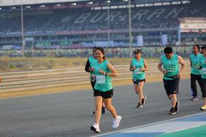 BIB: 1923, 51944, 6242, 505, 50701
                            <button type="button" onclick="openModal(10480048)" class="btn btn-primary btn-sm float-right btn-popup" data-toggle="modal" data-target=".modal-high-quality">
                        <i class="fas fa-shopping-cart"></i> Add to Cart
                    </button>
                                            <button type="button" onclick="isThisMe(10480048, true)" class="btn btn-success btn-sm float-right btn-popup btn-isme hidden" data-toggle="tooltip" data-placement="bottom" title="นี่คือรูปของคุณใช่ไหม คลิกที่นี่เพื่อเอาเข้าอัลบั้ม">
                        <i class="fas fa-plus"></i> Add to album
                    </button>
                    <button type="button" onclick="isThisMe(10480048, false)" class="btn btn-warning btn-sm float-right btn-popup btn-isnotme hidden">
                        <i class="fas fa-ban"></i> Remove from album
                    </button>