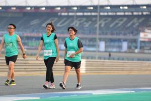 BIB: 71448, 53216, 532
                            <button type="button" onclick="openModal(10486207)" class="btn btn-primary btn-sm float-right btn-popup" data-toggle="modal" data-target=".modal-high-quality">
                        <i class="fas fa-shopping-cart"></i> Add to Cart
                    </button>
                                            <button type="button" onclick="isThisMe(10486207, true)" class="btn btn-success btn-sm float-right btn-popup btn-isme hidden" data-toggle="tooltip" data-placement="bottom" title="นี่คือรูปของคุณใช่ไหม คลิกที่นี่เพื่อเอาเข้าอัลบั้ม">
                        <i class="fas fa-plus"></i> Add to album
                    </button>
                    <button type="button" onclick="isThisMe(10486207, false)" class="btn btn-warning btn-sm float-right btn-popup btn-isnotme hidden">
                        <i class="fas fa-ban"></i> Remove from album
                    </button>