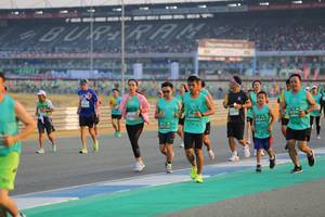 BIB: 50396, 500, 5059, 50150, 
                            <button type="button" onclick="openModal(10481485)" class="btn btn-primary btn-sm float-right btn-popup" data-toggle="modal" data-target=".modal-high-quality">
                        <i class="fas fa-shopping-cart"></i> Add to Cart
                    </button>
                                            <button type="button" onclick="isThisMe(10481485, true)" class="btn btn-success btn-sm float-right btn-popup btn-isme hidden" data-toggle="tooltip" data-placement="bottom" title="นี่คือรูปของคุณใช่ไหม คลิกที่นี่เพื่อเอาเข้าอัลบั้ม">
                        <i class="fas fa-plus"></i> Add to album
                    </button>
                    <button type="button" onclick="isThisMe(10481485, false)" class="btn btn-warning btn-sm float-right btn-popup btn-isnotme hidden">
                        <i class="fas fa-ban"></i> Remove from album
                    </button>