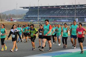 BIB: 50479, 52094, 51143, 1769, 151294
                            <button type="button" onclick="openModal(10482640)" class="btn btn-primary btn-sm float-right btn-popup" data-toggle="modal" data-target=".modal-high-quality">
                        <i class="fas fa-shopping-cart"></i> Add to Cart
                    </button>
                                            <button type="button" onclick="isThisMe(10482640, true)" class="btn btn-success btn-sm float-right btn-popup btn-isme hidden" data-toggle="tooltip" data-placement="bottom" title="นี่คือรูปของคุณใช่ไหม คลิกที่นี่เพื่อเอาเข้าอัลบั้ม">
                        <i class="fas fa-plus"></i> Add to album
                    </button>
                    <button type="button" onclick="isThisMe(10482640, false)" class="btn btn-warning btn-sm float-right btn-popup btn-isnotme hidden">
                        <i class="fas fa-ban"></i> Remove from album
                    </button>