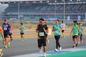 BIB: 020, 52319, 50746
                            <button type="button" onclick="openModal(10481500)" class="btn btn-primary btn-sm float-right btn-popup" data-toggle="modal" data-target=".modal-high-quality">
                        <i class="fas fa-shopping-cart"></i> Add to Cart
                    </button>
                                            <button type="button" onclick="isThisMe(10481500, true)" class="btn btn-success btn-sm float-right btn-popup btn-isme hidden" data-toggle="tooltip" data-placement="bottom" title="นี่คือรูปของคุณใช่ไหม คลิกที่นี่เพื่อเอาเข้าอัลบั้ม">
                        <i class="fas fa-plus"></i> Add to album
                    </button>
                    <button type="button" onclick="isThisMe(10481500, false)" class="btn btn-warning btn-sm float-right btn-popup btn-isnotme hidden">
                        <i class="fas fa-ban"></i> Remove from album
                    </button>