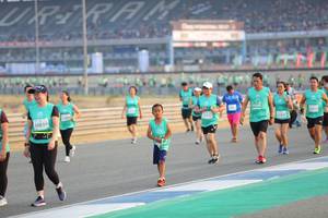 BIB: 30100, 50839
                            <button type="button" onclick="openModal(10483148)" class="btn btn-primary btn-sm float-right btn-popup" data-toggle="modal" data-target=".modal-high-quality">
                        <i class="fas fa-shopping-cart"></i> Add to Cart
                    </button>
                                            <button type="button" onclick="isThisMe(10483148, true)" class="btn btn-success btn-sm float-right btn-popup btn-isme hidden" data-toggle="tooltip" data-placement="bottom" title="นี่คือรูปของคุณใช่ไหม คลิกที่นี่เพื่อเอาเข้าอัลบั้ม">
                        <i class="fas fa-plus"></i> Add to album
                    </button>
                    <button type="button" onclick="isThisMe(10483148, false)" class="btn btn-warning btn-sm float-right btn-popup btn-isnotme hidden">
                        <i class="fas fa-ban"></i> Remove from album
                    </button>