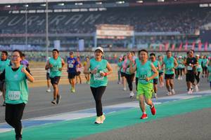 BIB: 50887, 5014, 83120
                            <button type="button" onclick="openModal(10481468)" class="btn btn-primary btn-sm float-right btn-popup" data-toggle="modal" data-target=".modal-high-quality">
                        <i class="fas fa-shopping-cart"></i> Add to Cart
                    </button>
                                            <button type="button" onclick="isThisMe(10481468, true)" class="btn btn-success btn-sm float-right btn-popup btn-isme hidden" data-toggle="tooltip" data-placement="bottom" title="นี่คือรูปของคุณใช่ไหม คลิกที่นี่เพื่อเอาเข้าอัลบั้ม">
                        <i class="fas fa-plus"></i> Add to album
                    </button>
                    <button type="button" onclick="isThisMe(10481468, false)" class="btn btn-warning btn-sm float-right btn-popup btn-isnotme hidden">
                        <i class="fas fa-ban"></i> Remove from album
                    </button>