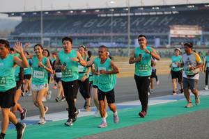 BIB: 1178, 51929, 52640, 51670
                            <button type="button" onclick="openModal(10481208)" class="btn btn-primary btn-sm float-right btn-popup" data-toggle="modal" data-target=".modal-high-quality">
                        <i class="fas fa-shopping-cart"></i> Add to Cart
                    </button>
                                            <button type="button" onclick="isThisMe(10481208, true)" class="btn btn-success btn-sm float-right btn-popup btn-isme hidden" data-toggle="tooltip" data-placement="bottom" title="นี่คือรูปของคุณใช่ไหม คลิกที่นี่เพื่อเอาเข้าอัลบั้ม">
                        <i class="fas fa-plus"></i> Add to album
                    </button>
                    <button type="button" onclick="isThisMe(10481208, false)" class="btn btn-warning btn-sm float-right btn-popup btn-isnotme hidden">
                        <i class="fas fa-ban"></i> Remove from album
                    </button>