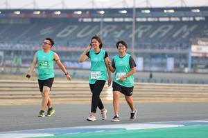 BIB: 0000, 71448, 53216, 532
                            <button type="button" onclick="openModal(10486167)" class="btn btn-primary btn-sm float-right btn-popup" data-toggle="modal" data-target=".modal-high-quality">
                        <i class="fas fa-shopping-cart"></i> Add to Cart
                    </button>
                                            <button type="button" onclick="isThisMe(10486167, true)" class="btn btn-success btn-sm float-right btn-popup btn-isme hidden" data-toggle="tooltip" data-placement="bottom" title="นี่คือรูปของคุณใช่ไหม คลิกที่นี่เพื่อเอาเข้าอัลบั้ม">
                        <i class="fas fa-plus"></i> Add to album
                    </button>
                    <button type="button" onclick="isThisMe(10486167, false)" class="btn btn-warning btn-sm float-right btn-popup btn-isnotme hidden">
                        <i class="fas fa-ban"></i> Remove from album
                    </button>